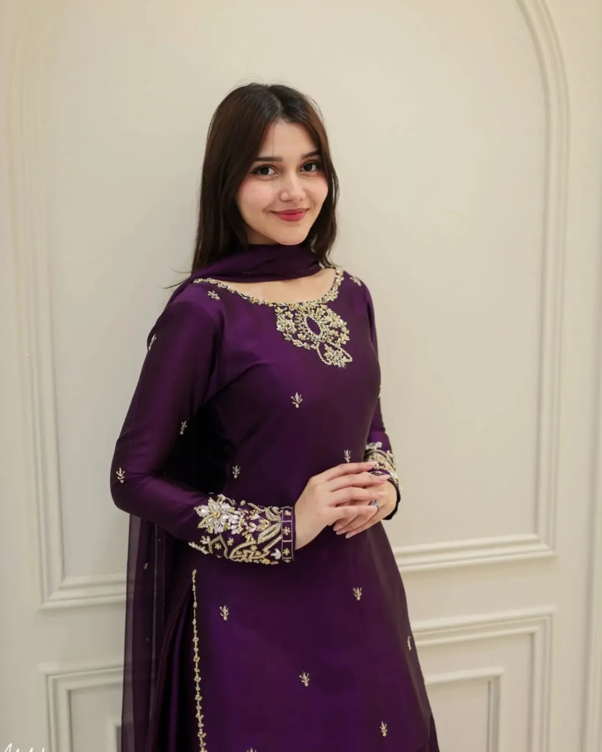 Plum Mahira